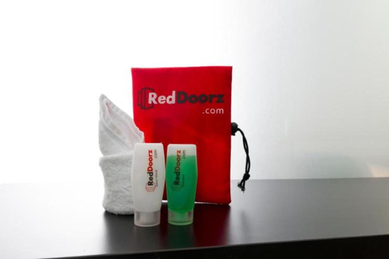 Reddoorz Plus @ Gunung Sahari 2 Jacarta Exterior foto